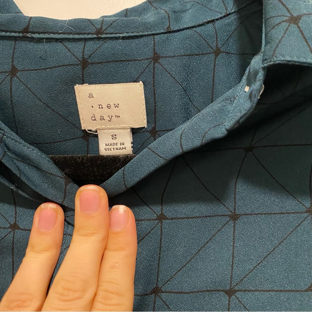 Blouse - Picture 4 of 5